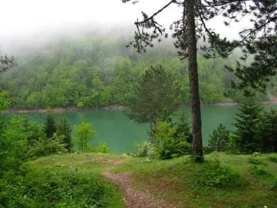 Sülüklü Göl Tabiat Parkı