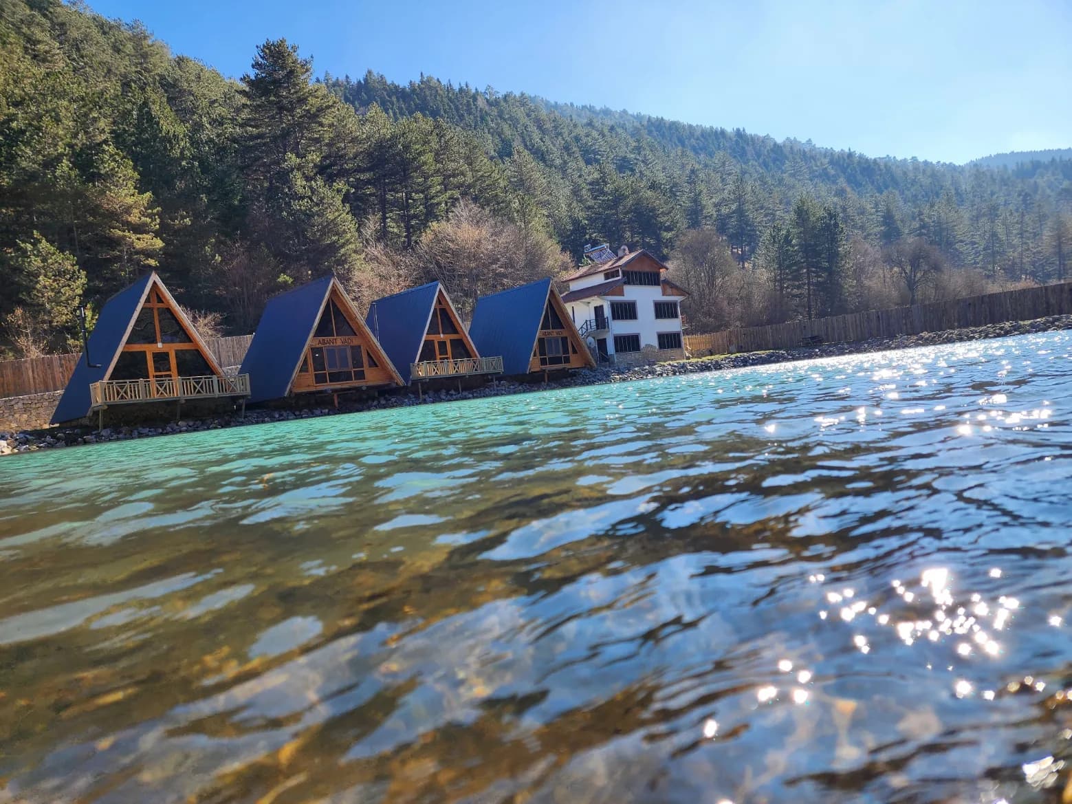 Abant Vadi Bungalov Ve Dağ Evleri