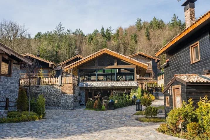 Bi Abant Masalı – Abant Otel