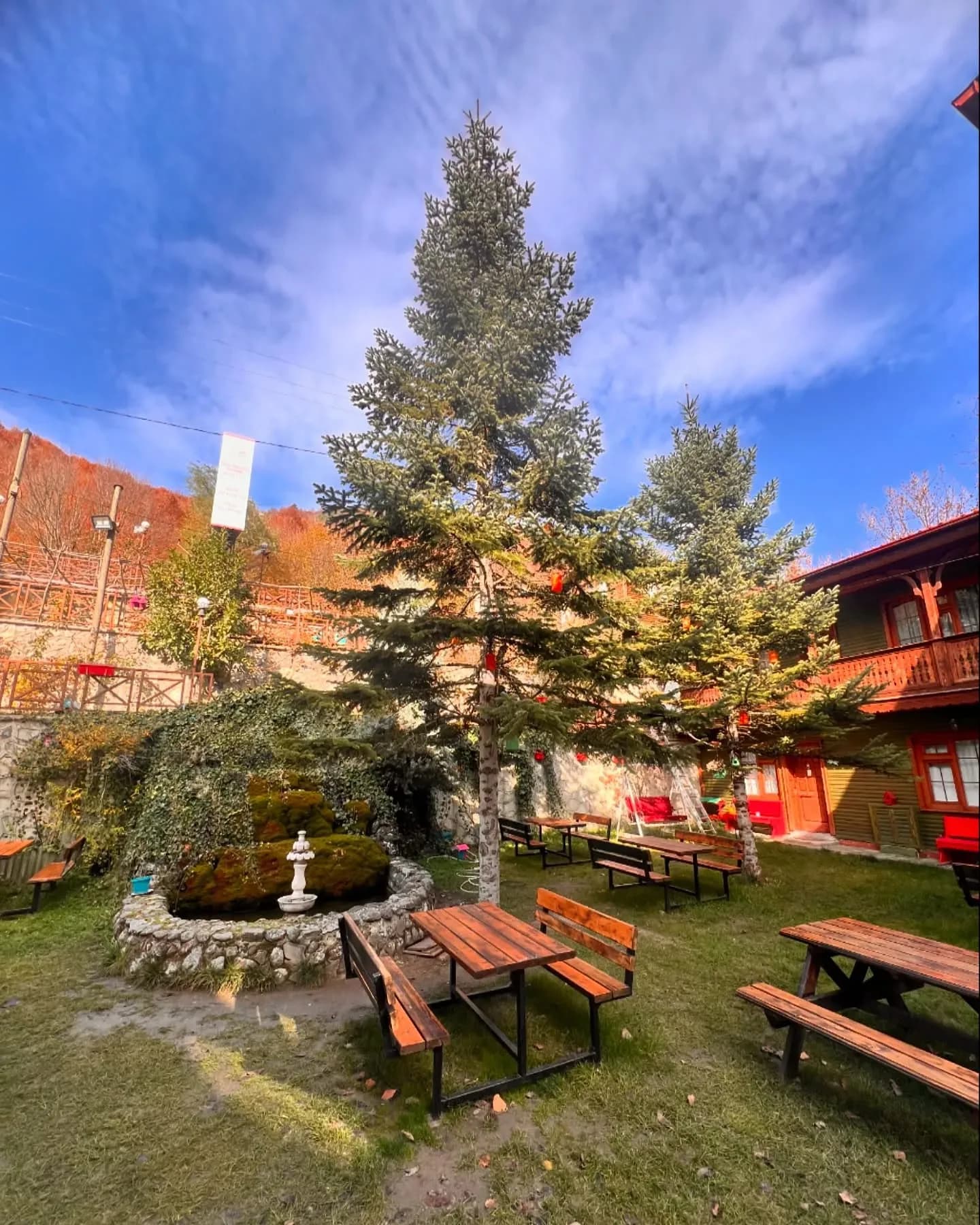 Abant Dört Mevsim Konağı (Alkolsüz Müessese) — 2